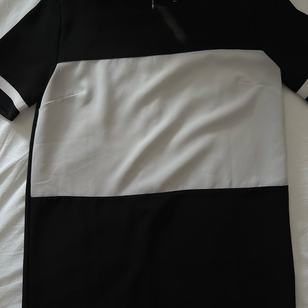 Forever 21 Elegant Black Dress
